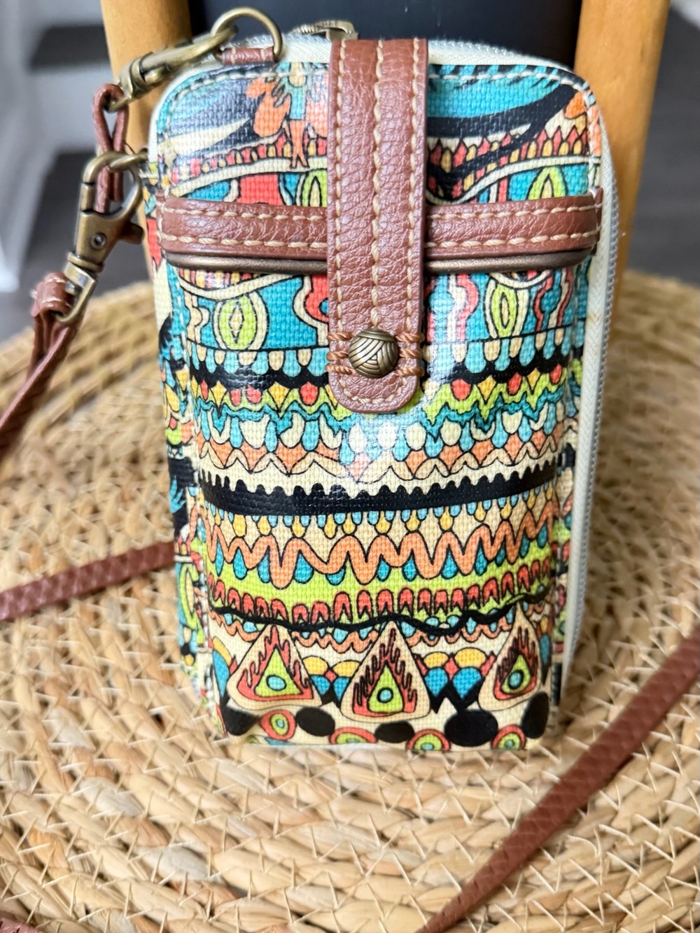 Sakroots Artist Circle Boho Smartphone Crossbody Wallet Wristlet Multicolor